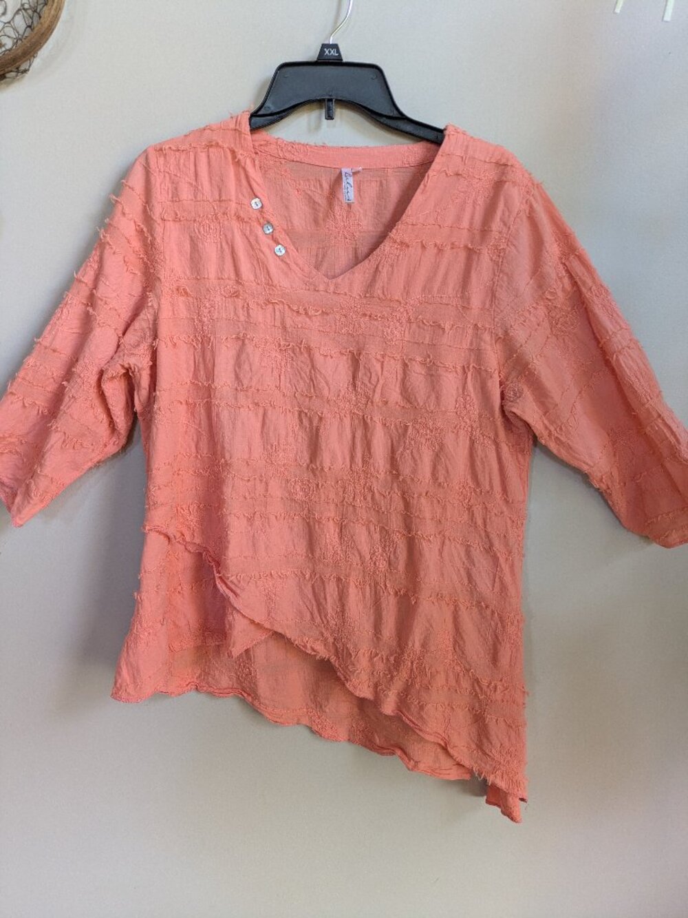 lulu b textured orange blouse embroidered asymmetrical hemline size M #594